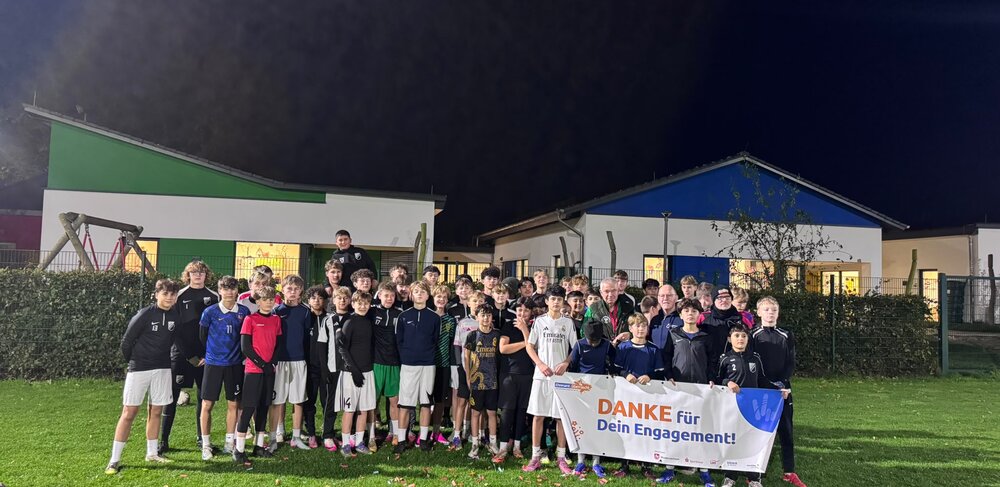 Kreissportbund ehrt Rüdiger Ebert – Überraschung beim Training