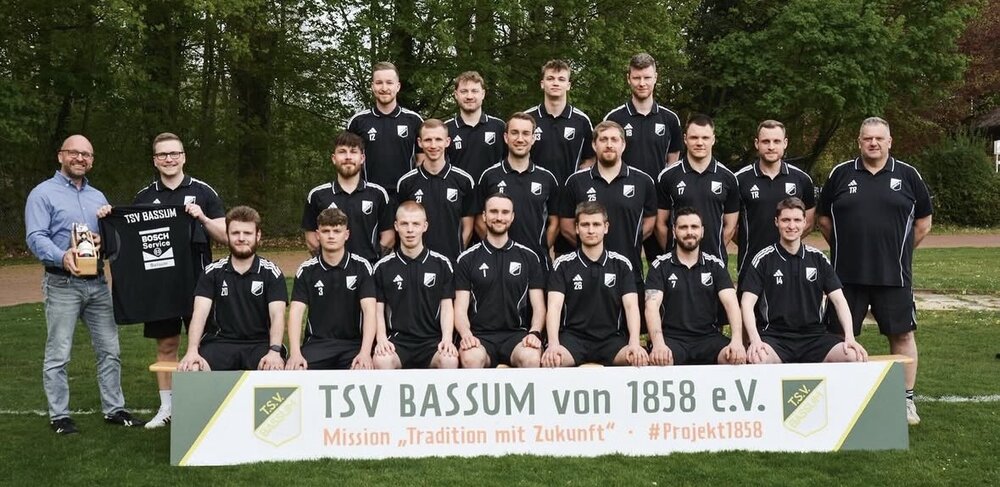 Neue Poloshirts für die Zweite Herren