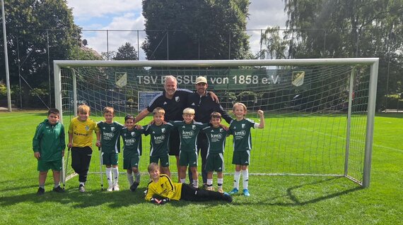 U10 siegt mit Torspektakel